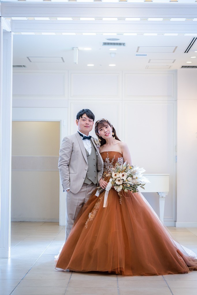 新郎からのサプライズに感激！
家族の絆や友情に包まれたファミリー婚