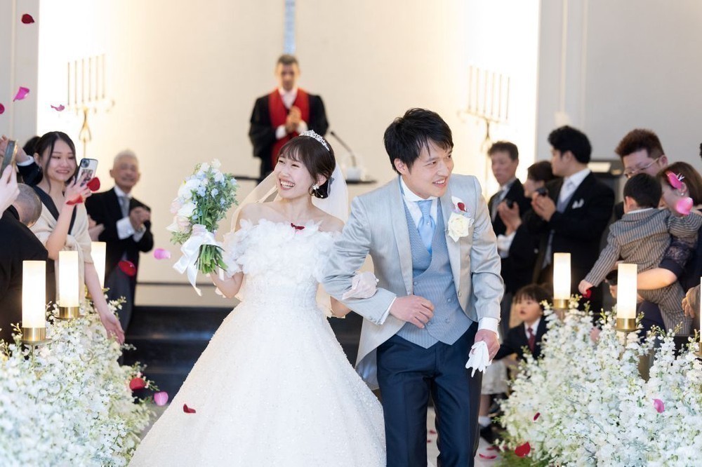 ♡おふたりもゲストも笑顔がいっぱい！
お腹の赤ちゃんと一緒に迎える結婚式♡