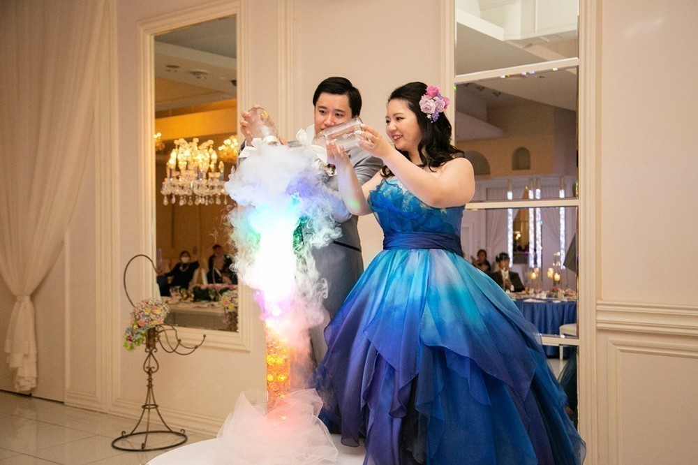 大好きなキャラクターの世界で♡ご親族とのアットホーム結婚式