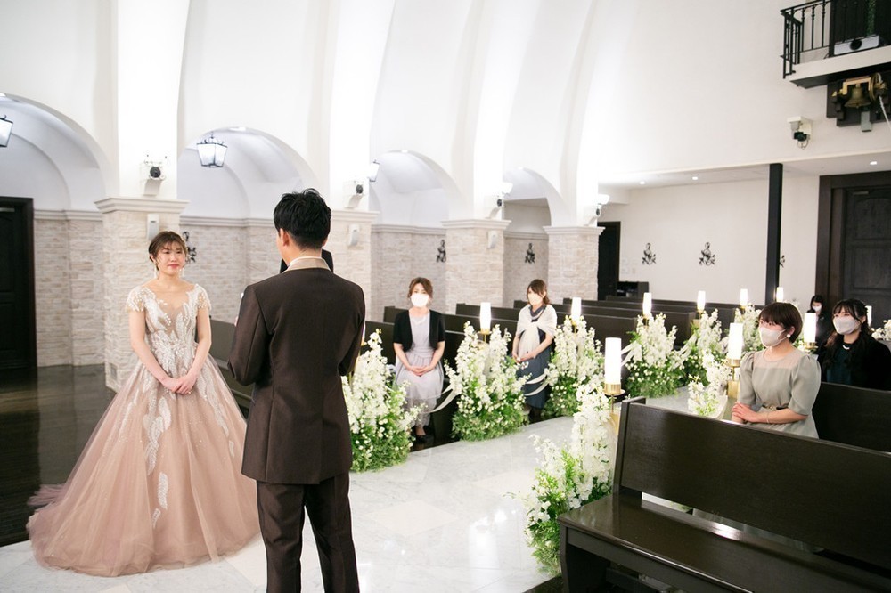 披露宴後にまさかのサプライズ！
新郎新婦やゲストの絆を感じる結婚式