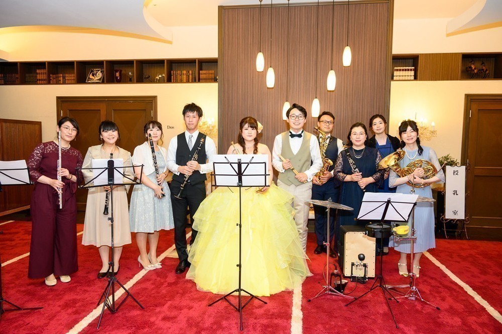 生演奏あり♪
音楽好きのおふたりとゲストの皆様で奏でる結婚式