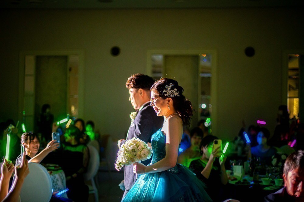 幸せいっぱいの笑顔♡
大好きなゲストと会場一体になって盛り上がった結婚式