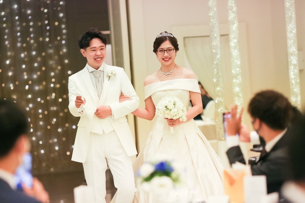 幸せいっぱいの笑顔♡
大好きなゲストと会場一体になって盛り上がった結婚式