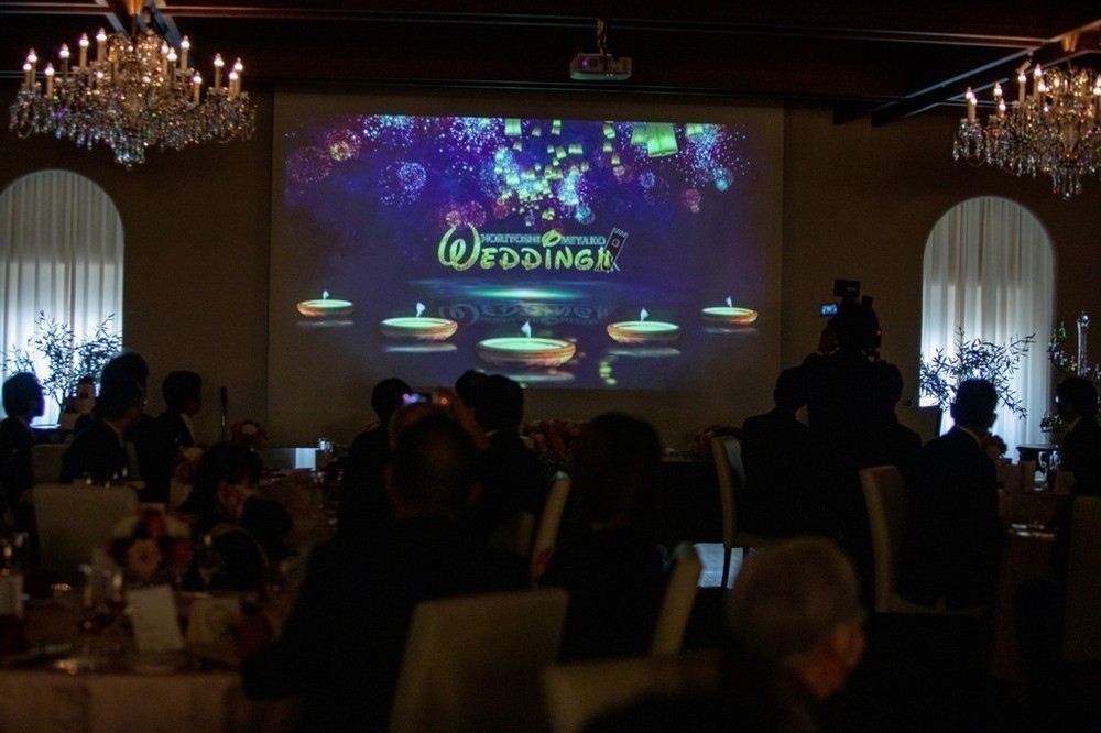 新郎様から新婦様へ心こもったサプライズ♡
感動と笑顔いっぱいの素敵な結婚式