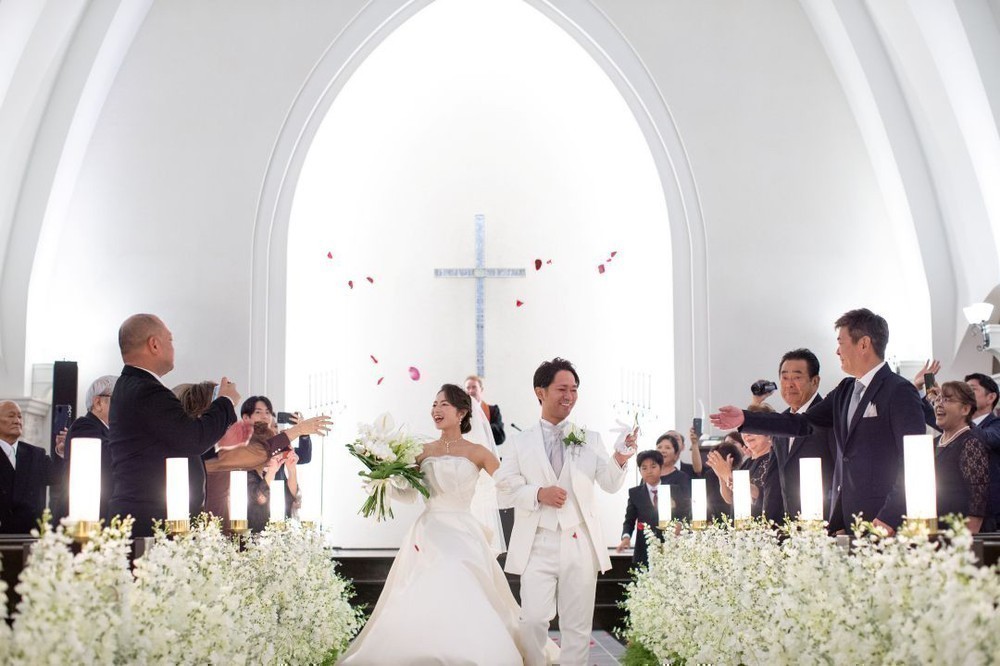 ♡テーマは南国リゾート！
おふたりのこだわりがつまったウェディング♡