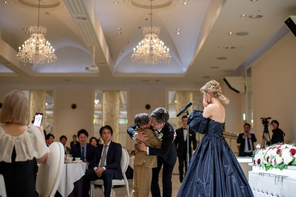 おふたりから家族へ
～想いがつながるあたたかなウェディング～